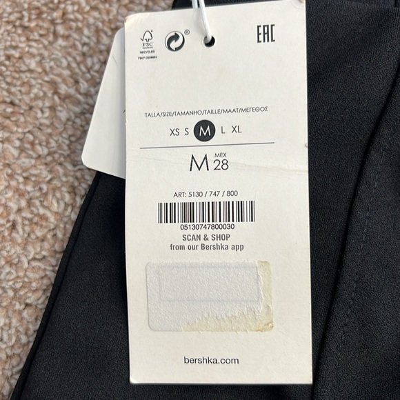 Bershka pants with front slit - Picture 4 of 4